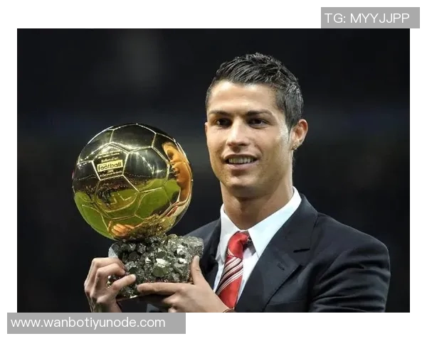 C罗四十岁依然年轻面容整形医生揭秘其可能的多次整形手术经历